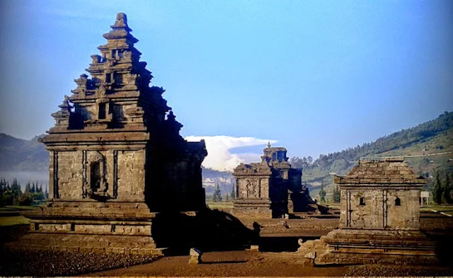 Peninggalan Hindu Candi Dieng