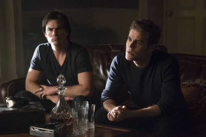 7X07 - "MOMMIE DEAREST 19/11/2015