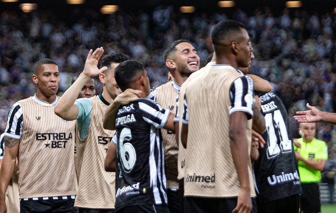 Estádio da Graça é entregue à população com amistoso entre Botafogo Sub-19  e Mangabeira IV e V