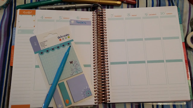 http://heartsandwingsbyshireece.blogspot.com/2016/01/ma-routine-planner.html