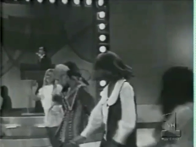 "I Was Made to Love Her" by Stevie Wonder 2x - American Bandstand Sept 13 1969
