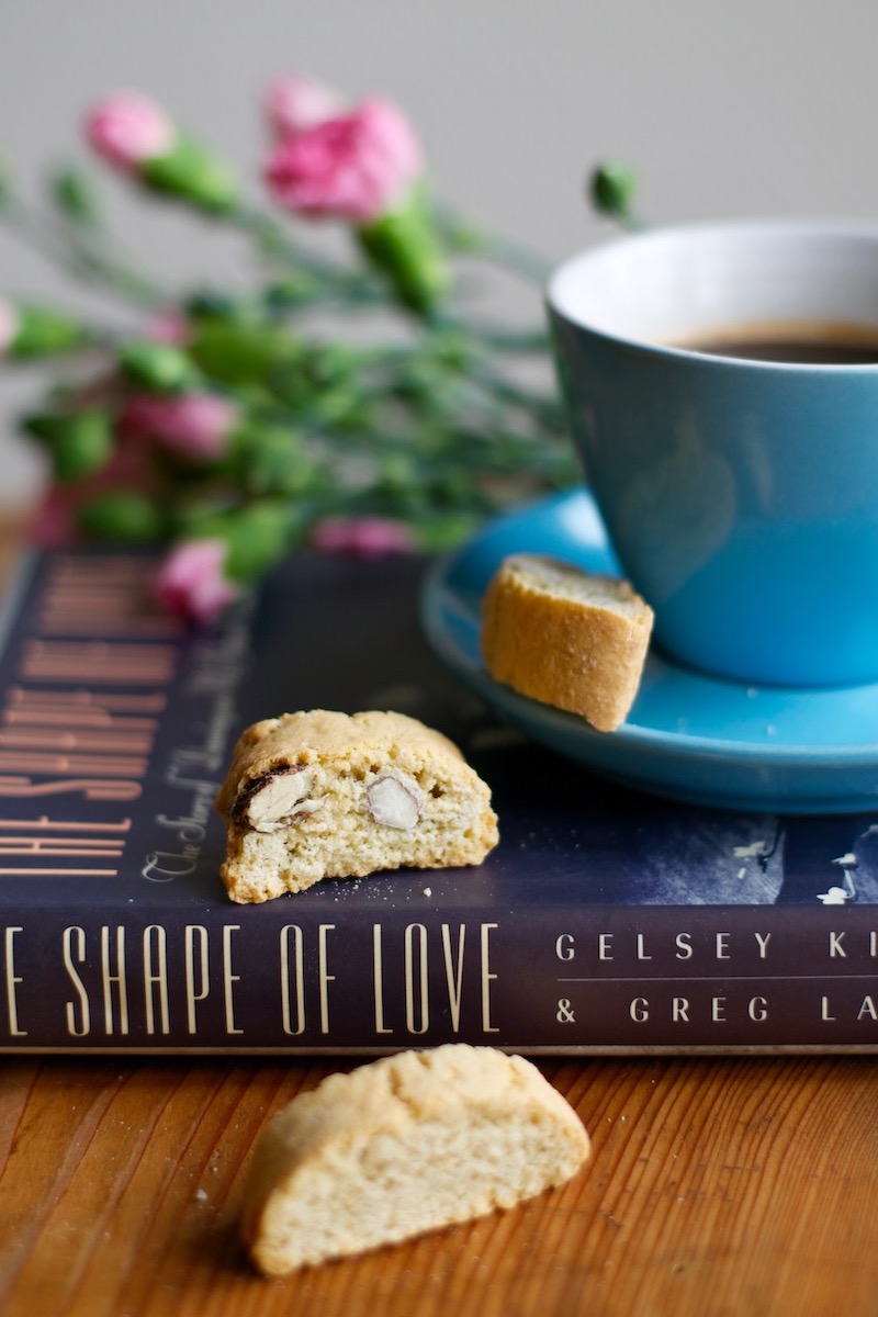 My Sunday moment, coffee, biscotti and Gelsey Kirkland's autobiography · Lisa Stefan