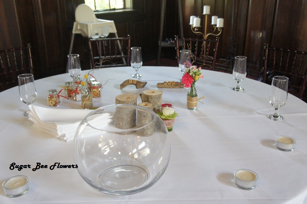 Sweet wedding table set up
