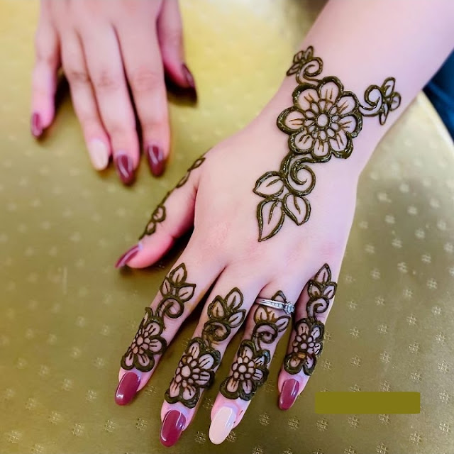 Modern Mehndi Design