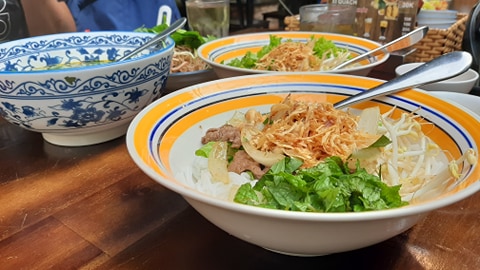 Bún bò Hoàng Minh - Góc xưa ở Sài Gòn