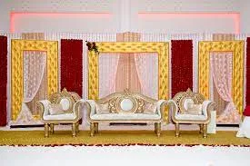 Gaye Yellow Stage Design Images - Wedding Stage Design Images 2023 Gaye Yellow Decoration Design Village Wedding Ceremony Design - biyer stage decoration - NeotericIT.com