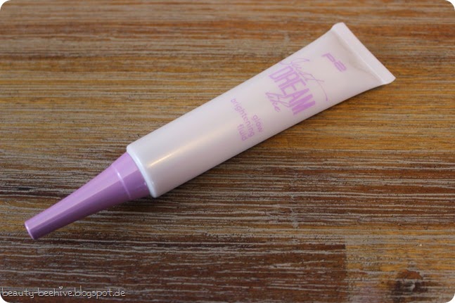 p2 just dream like le limited edition glow brightening fluid review swatch test bericht vergleich dupetest dupe mac strobe cream p2 just dream like le limited edition glow brightening fluid review swatch test bericht vergleich dupetest dupe mac strobe cream