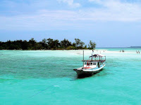 Tempat Wisata Pantai Di Jawa Tengah Dengan Pemandangan Yang Indah