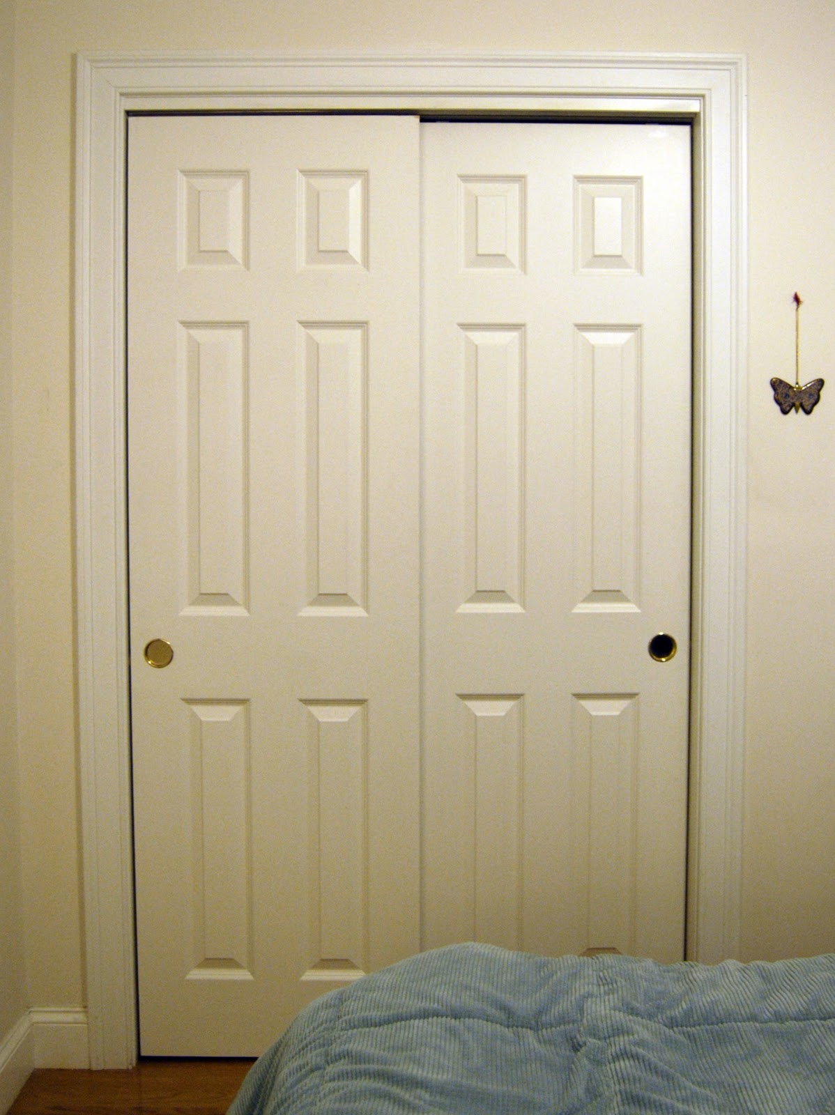 Pieces of Anna: Organized Bedroom Closet