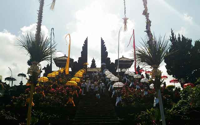 Pura Besakih - Mother Temple of Bali - Wisata Religi