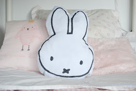 Miffy cushion DIY