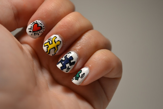 Keith Haring Nail Art av Elins naglar