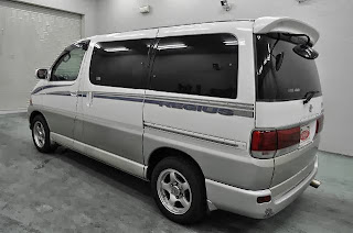 1998 Toyota Hiace Regius 4WD to Cameroon