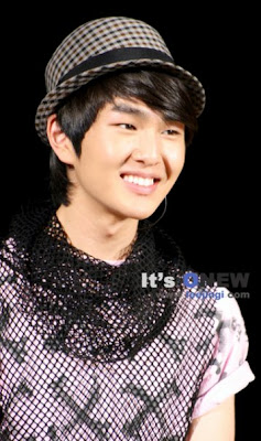 SHINee Onew Lee Jin Ki