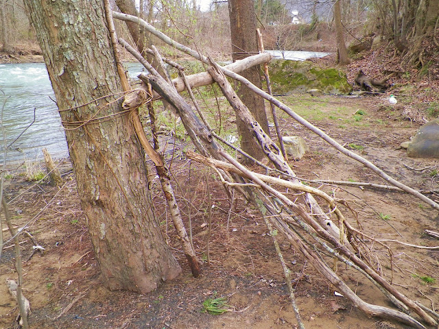 how to build a wood shelter