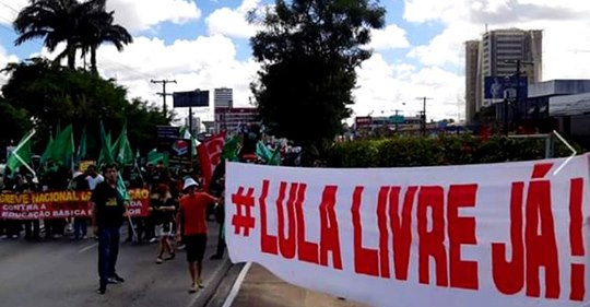 Sindicalistas pedem Lula Livre em manifestações pífias pelo País