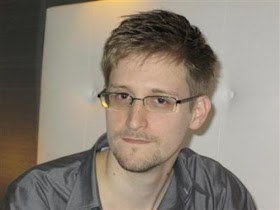 Amerika Minta Indonesia Tangkap Snowden
