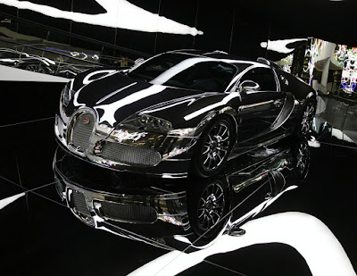 Bugatti on Car Clash  Mirror Finish Bugatti Veyron