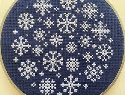 Free cross stitch snowflake designs