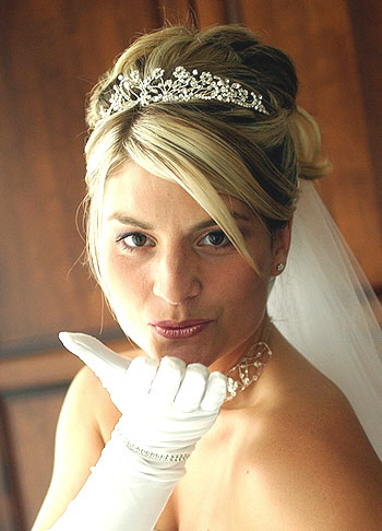 wedding hairstyles with veil