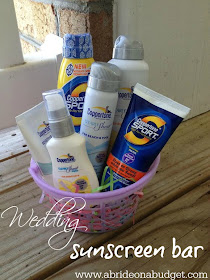 Planning a summer wedding? You NEED to put together a DIY wedding sunscreen bar. Get all the details at www.abrideonabudget.com.
