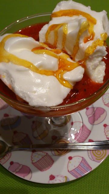 Ile flottante fraise-basilic