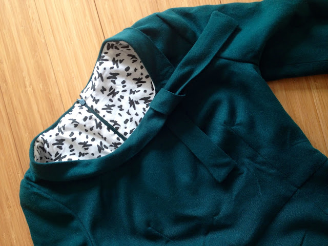 Diary of a Chain Stitcher: Bottle Green Wool Sew Over It Joan Dress