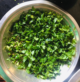 methi-dhebra-gujrati-recipe-step-1(2)