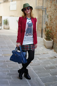 Bloggers do it better blouse, Pull&Bear plaid skirt, Carmens Padova biker boots, Fashion and Cookies, fashion blogger