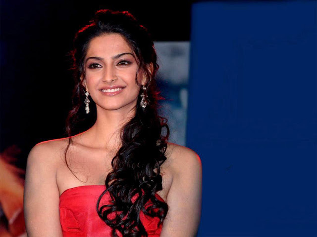 Sonam Kapoor Hd Wallpapers