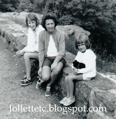 Wendy Slade, Mary E. Slade, Mary Jollette Slade Skyline Drive 1965 http://jollettetc.blogspot.com