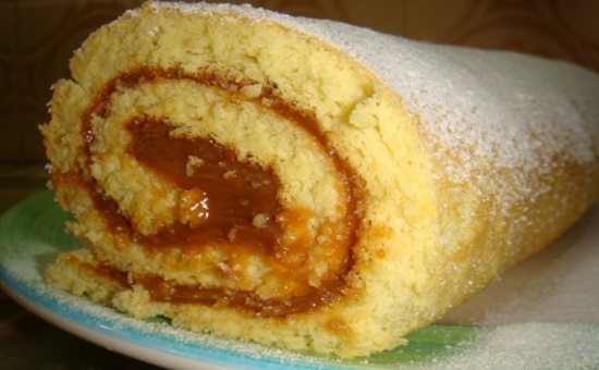 Pionono relleno de dulce de leche