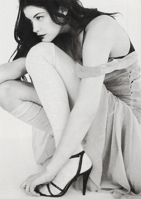 Liv Tyler - black and white photo