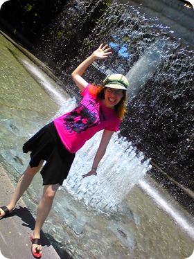 COOL FOUNTAIN 006