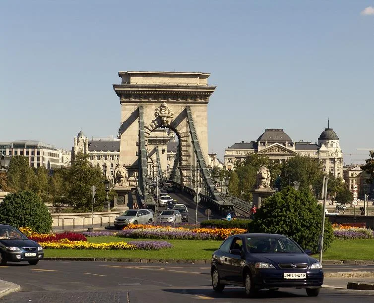 Szechenyi Chain Bridge Budapest Hungary 9