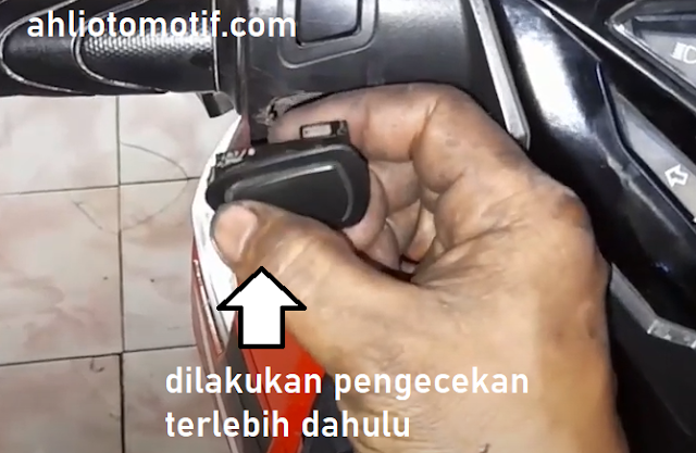 Cara memperbaiki klakson yang tidak bersuara/berbunyi ketika ditekan pada honda vario