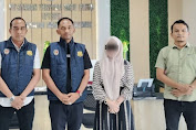 Penyidik Polda Aceh Serahkan Tersangka Kasus Promosi Judi Online ke JPU