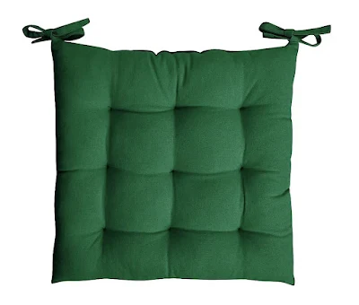 Ce coussin confortable est idéal pour utiliser en extérieur. La technique de teinture plus respectueuse de l'environnement résiste mieux à la décoloration du soleil. Les liens permettent de garder le coussin en place. Coussin de chaise  140 dh  99 dh  Ce coussin confortable est idéal pour utiliser en extérieur. La technique de teinture plus respectueuse de l'environnement résiste mieux à la décoloration du soleil. Les liens permettent de garder le coussin en place.  ➤ Disponible   Ce coussin confortable est idéal pour utiliser en extérieur. La technique de teinture plus respectueuse de l'environnement résiste mieux à la décoloration du soleil. Les liens permettent de garder le coussin en place.  Coussin de chaise : 1 Coussin : 99 dh 2 Coussins : 179 dh 3 Coussins : 249 dh 4 Coussins : 299 dh Livraison GRATUITE partout au Maroc.  Satisfait ou remboursé  Couleur de coussin disponible : Coussin Bleu pétrole, Coussin Blanc, Coussin Gris clair, Coussin Gris foncé, Coussin Jaune et Orange.  Dimensions coussin :   40 cm / 15 cm / 40 cm  Ce coussin confortable est idéal pour utiliser en extérieur.    La technique de teinture plus respectueuse de l'environnement résiste mieux à la décoloration du soleil.  Les liens permettent de garder le coussin en place.  Ce coussin confortable est idéal pour utiliser en extérieur. La technique de teinture plus respectueuse de l'environnement résiste mieux à la décoloration du soleil. Les liens permettent de garder le coussin en place. Coussin Chaise Blanc  140 dh  99 dh  Ce coussin confortable est idéal pour utiliser en extérieur. La technique de teinture plus respectueuse de l'environnement résiste mieux à la décoloration du soleil. Les liens permettent de garder le coussin en place.  ➤ Disponible   Ce coussin confortable est idéal pour utiliser en extérieur. La technique de teinture plus respectueuse de l'environnement résiste mieux à la décoloration du soleil. Les liens permettent de garder le coussin en place. ( Stock limité )  Offrez à votre chaise un confort inégalé avec nos coussins moelleux  L'été est synonyme de détente ensoleillée et de moments de farniente au bord de la piscine ou sur la terrasse. Pour sublimer ces instants de relaxation, Transat.ma vous propose une collection de coussins pour transat d'une qualité exceptionnelle.  Ce coussin confortable est idéal pour utiliser en extérieur. La technique de teinture plus respectueuse de l'environnement résiste mieux à la décoloration du soleil. Les liens permettent de garder le coussin en place. Confort et douceur incomparables  Confectionnés avec des matériaux haut de gamme et rembourrés généreusement, nos coussins vous procurent un confort inégalé. Laissez-vous envelopper par leur douceur et oubliez tous vos soucis.  Ce coussin confortable est idéal pour utiliser en extérieur. La technique de teinture plus respectueuse de l'environnement résiste mieux à la décoloration du soleil. Les liens permettent de garder le coussin en place. Des dimensions parfaites pour un maintien optimal  Nos coussins de transat mesurent 40 cm x 40 cm x 10 cm, offrant une assise moelleuse et un soutien parfait pour votre dos et vos nuques. Profitez d'un confort optimal et d'une relaxation profonde.  Ce coussin confortable est idéal pour utiliser en extérieur. La technique de teinture plus respectueuse de l'environnement résiste mieux à la décoloration du soleil. Les liens permettent de garder le coussin en place. Un large choix de couleurs pour tous les goûts  Parce que l'harmonie visuelle est essentielle, Transat.ma met à votre disposition une palette de couleurs variées pour assortir votre coussin à votre transat et à votre décor extérieur. Du bleu azur au vert anis en passant par le gris anthracite, trouvez la couleur qui sublimera votre espace détente.  Ce coussin confortable est idéal pour utiliser en extérieur. La technique de teinture plus respectueuse de l'environnement résiste mieux à la décoloration du soleil. Les liens permettent de garder le coussin en place.   Coussin Chaise Bleu  140 dh  99 dh  Ce coussin confortable est idéal pour utiliser en extérieur. La technique de teinture plus respectueuse de l'environnement résiste mieux à la décoloration du soleil. Les liens permettent de garder le coussin en place.  ➤ Disponible   Ce coussin confortable est idéal pour utiliser en extérieur. La technique de teinture plus respectueuse de l'environnement résiste mieux à la décoloration du soleil. Les liens permettent de garder le coussin en place. Un entretien facile pour une utilisation durable  Déhoussables et lavables en machine, nos coussins sont conçus pour durer. Dites adieu aux taches et aux salissures !  Ce coussin confortable est idéal pour utiliser en extérieur. La technique de teinture plus respectueuse de l'environnement résiste mieux à la décoloration du soleil. Les liens permettent de garder le coussin en place.  Coussin Chaise Jaune  140 dh  99 dh  Ce coussin confortable est idéal pour utiliser en extérieur. La technique de teinture plus respectueuse de l'environnement résiste mieux à la décoloration du soleil. Les liens permettent de garder le coussin en place.  ➤ Disponible   Ce coussin confortable est idéal pour utiliser en extérieur. La technique de teinture plus respectueuse de l'environnement résiste mieux à la décoloration du soleil. Les liens permettent de garder le coussin en place. Transat.ma : Bien plus qu'un simple coussin  Choisir un coussin Transat.ma, c'est opter pour :  ·         Un savoir-faire artisanal marocain  ·         Des matériaux de haute qualité  ·         Un confort et une durabilité exceptionnels  ·         Un large choix de couleurs et de styles  Offrez-vous un été de détente inoubliable avec les coussins Transat.ma !  Ce coussin confortable est idéal pour utiliser en extérieur. La technique de teinture plus respectueuse de l'environnement résiste mieux à la décoloration du soleil. Les liens permettent de garder le coussin en place. Coussin Gris clair  140 dh  99 dh  Ce coussin confortable est idéal pour utiliser en extérieur. La technique de teinture plus respectueuse de l'environnement résiste mieux à la décoloration du soleil. Les liens permettent de garder le coussin en place.  ➤ Disponible   Ce coussin confortable est idéal pour utiliser en extérieur. La technique de teinture plus respectueuse de l'environnement résiste mieux à la décoloration du soleil. Les liens permettent de garder le coussin en place. Découvrez le Confort et l'Élégance avec les Coussins de Chaise de Transat.ma  Pour les amoureux du plein air et de moments de détente ensoleillés, Transat.ma se positionne comme le partenaire idéal pour sublimer vos espaces extérieurs. Avec une gamme variée de meubles d'extérieur, Transat.ma allie qualité, esthétique et confort. Parmi ses joyaux, les coussins de chaise se démarquent par leur élégance et leur praticité.  Ce coussin confortable est idéal pour utiliser en extérieur. La technique de teinture plus respectueuse de l'environnement résiste mieux à la décoloration du soleil. Les liens permettent de garder le coussin en place. Coussin de chaise Gris  140 dh  99 dh  Ce coussin confortable est idéal pour utiliser en extérieur. La technique de teinture plus respectueuse de l'environnement résiste mieux à la décoloration du soleil. Les liens permettent de garder le coussin en place.  ➤ Disponible   Ce coussin confortable est idéal pour utiliser en extérieur. La technique de teinture plus respectueuse de l'environnement résiste mieux à la décoloration du soleil. Les liens permettent de garder le coussin en place. Confort Absolu : Les dimensions généreuses de 40 cm sur 40 cm offrent un soutien optimal à votre dos, tandis que les 10 cm d'épaisseur assurent un confort moelleux pour de longues heures de relaxation. Que ce soit pour savourer un bon livre sous le soleil ou pour partager des moments conviviaux entre amis, ces coussins garantissent un confort inégalé.  Transformez votre jardin avec nos chaises et tables pliantes en bois, conçues pours'adapter parfaitement à votre style de vie. Optez pour l'excellence en meublant vos moments en plein air avec transat.ma, où le confort rencontre la convivialité. ( Satisfait ou Remboursé )  Amoureux et amoureuses de la plage nous vous proposons ces belles chaises pour profiter de vos moments de détente confortablement.  Amateurs de pêche nos chaises ajouteront que confort à votre activité.    La chaise a été testé pour un usage domestique, et répond aux exigences de résistance et de sécurité    Faites d'un coin à l'extérieur votre espace préféré ! La chaise italienne en bois est une chaise longue solide, facile à replier et à ranger lorsque vous ne l'utilisez pas. Sans souci et confortable, comme la vie en plein air devrait l'être.      Mini transat en Bois d’hêtre massif très résistant avec dorsal en polyeste.  Confortable, parfaite pour plage ou piscine.. Idéale pour les événements en plein air, jardins et terrasses.   Très pratique pour le transport, elle devient fine démontée et facile à transporter.  Largeur 38cm/Hauteur 58cm/longueur 65cm.  Mini transat supporte jusqu’à 130 kg de poids.  Produit made in Italie 🇮🇹  Couleur dispo :   Moutarde & Orange & Blanche & Grise Mini-transat Mini transat en Bois d’hêtre massif très résistant avec dorsal en polyester.  Confortable, parfait pour plage ou piscine.. Idéal pour les événements en plein air, jardins et terrasses.  Très pratique pour le transport, elle devient fine démontée et facile à transporter.  Dimenssions Mini-Transat : Largeur 38cm/Hauteur 58cm/longueur 65cm.  Mini-transat supporte jusqu’à 130 kg de poids.  Produit made in Italie.  Couleur dispo :  Moutarde Orange Blanche Grise  Amoureux et amoureuses de la plage nous vous proposons ces belles chaises pour profiter de vos moments de détente confortablement.  Amateurs de pêche nos chaises ajouteront que confort à votre activité.    La chaise a été testé pour un usage domestique, et répond aux exigences de résistance et de sécurité    Faites d'un coin à l'extérieur votre espace préféré ! La chaise italienne en bois est une chaise longue solide, facile à replier et à ranger lorsque vous ne l'utilisez pas. Sans souci et confortable, comme la vie en plein air devrait l'être.      Mini transat en Bois d’hêtre massif très résistant avec dorsal en polyeste.  Confortable, parfaite pour plage ou piscine.. Idéale pour les événements en plein air, jardins et terrasses.   Très pratique pour le transport, elle devient fine démontée et facile à transporter.  Largeur 38cm/Hauteur 58cm/longueur 65cm.  Mini transat supporte jusqu’à 130 kg de poids.  Produit made in Italie 🇮🇹  Couleur dispo :   Moutarde & Orange & Blanche & Grise Amoureux et amoureuses de la plage nous vous proposons ces belles chaises pour profiter de vos moments de détente confortablement.  Amateurs de pêche nos chaises ajouteront que confort à votre activité.    La chaise a été testé pour un usage domestique, et répond aux exigences de résistance et de sécurité    Faites d'un coin à l'extérieur votre espace préféré ! La chaise italienne en bois est une chaise longue solide, facile à replier et à ranger lorsque vous ne l'utilisez pas. Sans souci et confortable, comme la vie en plein air devrait l'être.      Mini transat en Bois d’hêtre massif très résistant avec dorsal en polyeste.  Confortable, parfaite pour plage ou piscine.. Idéale pour les événements en plein air, jardins et terrasses.   Très pratique pour le transport, elle devient fine démontée et facile à transporter.  Largeur 38cm/Hauteur 58cm/longueur 65cm.  Mini transat supporte jusqu’à 130 kg de poids.  Produit made in Italie 🇮🇹  Couleur dispo :   Moutarde & Orange & Blanche & Grise  Amoureux et amoureuses de la plage nous vous proposons ces belles chaises pour profiter de vos moments de détente confortablement.  Amateurs de pêche nos chaises ajouteront que confort à votre activité.    La chaise a été testé pour un usage domestique, et répond aux exigences de résistance et de sécurité    Faites d'un coin à l'extérieur votre espace préféré ! La chaise italienne en bois est une chaise longue solide, facile à replier et à ranger lorsque vous ne l'utilisez pas. Sans souci et confortable, comme la vie en plein air devrait l'être.      Mini transat en Bois d’hêtre massif très résistant avec dorsal en polyeste.  Confortable, parfaite pour plage ou piscine.. Idéale pour les événements en plein air, jardins et terrasses.   Très pratique pour le transport, elle devient fine démontée et facile à transporter.  Largeur 38cm/Hauteur 58cm/longueur 65cm.  Mini transat supporte jusqu’à 130 kg de poids.  Produit made in Italie 🇮🇹  Couleur dispo :   Moutarde & Orange & Blanche & Grise Mini-Transat Moutarde  300 dh   249 dh  Amoureux et amoureuses de la plage nous vous proposons ces belles chaises pour profiter de vos moments de détente confortablement.  Amateurs de pêche nos chaises ajouteront que confort à votre activité.    La chaise a été testé pour un usage domestique, et répond aux exigences de résistance et de sécurité    Faites d'un coin à l'extérieur votre espace préféré ! La chaise italienne en bois est une chaise longue solide, facile à replier et à ranger lorsque vous ne l'utilisez pas. Sans souci et confortable, comme la vie en plein air devrait l'être.      Mini transat en Bois d’hêtre massif très résistant avec dorsal en polyeste.  Confortable, parfaite pour plage ou piscine.. Idéale pour les événements en plein air, jardins et terrasses.   Très pratique pour le transport, elle devient fine démontée et facile à transporter.  Largeur 38cm/Hauteur 58cm/longueur 65cm.  Mini transat supporte jusqu’à 130 kg de poids.  Produit made in Italie 🇮🇹  Couleur dispo :   Moutarde & Orange & Blanche & Grise  ➤ Disponible    Amoureux et amoureuses de la plage nous vous proposons ces belles chaises pour profiter de vos moments de détente confortablement.  Amoureux et amoureuses de la plage nous vous proposons ces belles chaises pour profiter de vos moments de détente confortablement.  Amateurs de pêche nos chaises ajouteront que confort à votre activité.    La chaise a été testé pour un usage domestique, et répond aux exigences de résistance et de sécurité    Faites d'un coin à l'extérieur votre espace préféré ! La chaise italienne en bois est une chaise longue solide, facile à replier et à ranger lorsque vous ne l'utilisez pas. Sans souci et confortable, comme la vie en plein air devrait l'être.      Mini transat en Bois d’hêtre massif très résistant avec dorsal en polyeste.  Confortable, parfaite pour plage ou piscine.. Idéale pour les événements en plein air, jardins et terrasses.   Très pratique pour le transport, elle devient fine démontée et facile à transporter.  Largeur 38cm/Hauteur 58cm/longueur 65cm.  Mini transat supporte jusqu’à 130 kg de poids.  Produit made in Italie 🇮🇹  Couleur dispo :   Moutarde & Orange & Blanche & Grise Mini-Transat Terracotta  300 dh   249 dh  Amoureux et amoureuses de la plage nous vous proposons ces belles chaises pour profiter de vos moments de détente confortablement.  Amateurs de pêche nos chaises ajouteront que confort à votre activité.    La chaise a été testé pour un usage domestique, et répond aux exigences de résistance et de sécurité    Faites d'un coin à l'extérieur votre espace préféré ! La chaise italienne en bois est une chaise longue solide, facile à replier et à ranger lorsque vous ne l'utilisez pas. Sans souci et confortable, comme la vie en plein air devrait l'être.      Mini transat en Bois d’hêtre massif très résistant avec dorsal en polyeste.  Confortable, parfaite pour plage ou piscine.. Idéale pour les événements en plein air, jardins et terrasses.   Très pratique pour le transport, elle devient fine démontée et facile à transporter.  Largeur 38cm/Hauteur 58cm/longueur 65cm.  Mini transat supporte jusqu’à 130 kg de poids.  Produit made in Italie 🇮🇹  Couleur dispo :   Moutarde & Orange & Blanche & Grise  ➤ Disponible      Amateurs de pêche nos chaises n’ajouteront que confort à votre activité.  Amoureux et amoureuses de la plage nous vous proposons ces belles chaises pour profiter de vos moments de détente confortablement.  Amateurs de pêche nos chaises ajouteront que confort à votre activité.    La chaise a été testé pour un usage domestique, et répond aux exigences de résistance et de sécurité    Faites d'un coin à l'extérieur votre espace préféré ! La chaise italienne en bois est une chaise longue solide, facile à replier et à ranger lorsque vous ne l'utilisez pas. Sans souci et confortable, comme la vie en plein air devrait l'être.      Mini transat en Bois d’hêtre massif très résistant avec dorsal en polyeste.  Confortable, parfaite pour plage ou piscine.. Idéale pour les événements en plein air, jardins et terrasses.   Très pratique pour le transport, elle devient fine démontée et facile à transporter.  Largeur 38cm/Hauteur 58cm/longueur 65cm.  Mini transat supporte jusqu’à 130 kg de poids.  Produit made in Italie 🇮🇹  Couleur dispo :   Moutarde & Orange & Blanche & Grise  Amoureux et amoureuses de la plage nous vous proposons ces belles chaises pour profiter de vos moments de détente confortablement.  Amateurs de pêche nos chaises ajouteront que confort à votre activité.    La chaise a été testé pour un usage domestique, et répond aux exigences de résistance et de sécurité    Faites d'un coin à l'extérieur votre espace préféré ! La chaise italienne en bois est une chaise longue solide, facile à replier et à ranger lorsque vous ne l'utilisez pas. Sans souci et confortable, comme la vie en plein air devrait l'être.      Mini transat en Bois d’hêtre massif très résistant avec dorsal en polyeste.  Confortable, parfaite pour plage ou piscine.. Idéale pour les événements en plein air, jardins et terrasses.   Très pratique pour le transport, elle devient fine démontée et facile à transporter.  Largeur 38cm/Hauteur 58cm/longueur 65cm.  Mini transat supporte jusqu’à 130 kg de poids.  Produit made in Italie 🇮🇹  Couleur dispo :   Moutarde & Orange & Blanche & Grise Mini-Transat Gris  300 dh   249 dh  Amoureux et amoureuses de la plage nous vous proposons ces belles chaises pour profiter de vos moments de détente confortablement.  Amateurs de pêche nos chaises ajouteront que confort à votre activité.    La chaise a été testé pour un usage domestique, et répond aux exigences de résistance et de sécurité    Faites d'un coin à l'extérieur votre espace préféré ! La chaise italienne en bois est une chaise longue solide, facile à replier et à ranger lorsque vous ne l'utilisez pas. Sans souci et confortable, comme la vie en plein air devrait l'être.      Mini transat en Bois d’hêtre massif très résistant avec dorsal en polyeste.  Confortable, parfaite pour plage ou piscine.. Idéale pour les événements en plein air, jardins et terrasses.   Très pratique pour le transport, elle devient fine démontée et facile à transporter.  Largeur 38cm/Hauteur 58cm/longueur 65cm.  Mini transat supporte jusqu’à 130 kg de poids.  Produit made in Italie 🇮🇹  Couleur dispo :   Moutarde & Orange & Blanche & Grise  ➤ Disponible    Amoureux et amoureuses de la plage nous vous proposons ces belles chaises pour profiter de vos moments de détente confortablement.  Amateurs de pêche nos chaises ajouteront que confort à votre activité.    La chaise a été testé pour un usage domestique, et répond aux exigences de résistance et de sécurité    Faites d'un coin à l'extérieur votre espace préféré ! La chaise italienne en bois est une chaise longue solide, facile à replier et à ranger lorsque vous ne l'utilisez pas. Sans souci et confortable, comme la vie en plein air devrait l'être.      Mini transat en Bois d’hêtre massif très résistant avec dorsal en polyeste.  Confortable, parfaite pour plage ou piscine.. Idéale pour les événements en plein air, jardins et terrasses.   Très pratique pour le transport, elle devient fine démontée et facile à transporter.  Largeur 38cm/Hauteur 58cm/longueur 65cm.  Mini transat supporte jusqu’à 130 kg de poids.  Produit made in Italie 🇮🇹  Couleur dispo :   Moutarde & Orange & Blanche & Grise  Amoureux et amoureuses de la plage nous vous proposons ces belles chaises pour profiter de vos moments de détente confortablement.  Amateurs de pêche nos chaises ajouteront que confort à votre activité.    La chaise a été testé pour un usage domestique, et répond aux exigences de résistance et de sécurité    Faites d'un coin à l'extérieur votre espace préféré ! La chaise italienne en bois est une chaise longue solide, facile à replier et à ranger lorsque vous ne l'utilisez pas. Sans souci et confortable, comme la vie en plein air devrait l'être.      Mini transat en Bois d’hêtre massif très résistant avec dorsal en polyeste.  Confortable, parfaite pour plage ou piscine.. Idéale pour les événements en plein air, jardins et terrasses.   Très pratique pour le transport, elle devient fine démontée et facile à transporter.  Largeur 38cm/Hauteur 58cm/longueur 65cm.  Mini transat supporte jusqu’à 130 kg de poids.  Produit made in Italie 🇮🇹  Couleur dispo :   Moutarde & Orange & Blanche & Grise Mini-Transat Blanc  300 dh   249 dh  Amoureux et amoureuses de la plage nous vous proposons ces belles chaises pour profiter de vos moments de détente confortablement.  Amateurs de pêche nos chaises ajouteront que confort à votre activité.    La chaise a été testé pour un usage domestique, et répond aux exigences de résistance et de sécurité    Faites d'un coin à l'extérieur votre espace préféré ! La chaise italienne en bois est une chaise longue solide, facile à replier et à ranger lorsque vous ne l'utilisez pas. Sans souci et confortable, comme la vie en plein air devrait l'être.      Mini transat en Bois d’hêtre massif très résistant avec dorsal en polyeste.  Confortable, parfaite pour plage ou piscine.. Idéale pour les événements en plein air, jardins et terrasses.   Très pratique pour le transport, elle devient fine démontée et facile à transporter.  Largeur 38cm/Hauteur 58cm/longueur 65cm.  Mini transat supporte jusqu’à 130 kg de poids.  Produit made in Italie 🇮🇹  Couleur dispo :   Moutarde & Orange & Blanche & Grise  ➤ Disponible    La chaise a été testée pour un usage domestique, et répond aux exigences de résistance et de sécurité.  Amoureux et amoureuses de la plage nous vous proposons ces belles chaises pour profiter de vos moments de détente confortablement.  Amateurs de pêche nos chaises ajouteront que confort à votre activité.    La chaise a été testé pour un usage domestique, et répond aux exigences de résistance et de sécurité    Faites d'un coin à l'extérieur votre espace préféré ! La chaise italienne en bois est une chaise longue solide, facile à replier et à ranger lorsque vous ne l'utilisez pas. Sans souci et confortable, comme la vie en plein air devrait l'être.      Mini transat en Bois d’hêtre massif très résistant avec dorsal en polyeste.  Confortable, parfaite pour plage ou piscine.. Idéale pour les événements en plein air, jardins et terrasses.   Très pratique pour le transport, elle devient fine démontée et facile à transporter.  Largeur 38cm/Hauteur 58cm/longueur 65cm.  Mini transat supporte jusqu’à 130 kg de poids.  Produit made in Italie 🇮🇹  Couleur dispo :   Moutarde & Orange & Blanche & Grise  Amoureux et amoureuses de la plage nous vous proposons ces belles chaises pour profiter de vos moments de détente confortablement.  Amateurs de pêche nos chaises ajouteront que confort à votre activité.    La chaise a été testé pour un usage domestique, et répond aux exigences de résistance et de sécurité    Faites d'un coin à l'extérieur votre espace préféré ! La chaise italienne en bois est une chaise longue solide, facile à replier et à ranger lorsque vous ne l'utilisez pas. Sans souci et confortable, comme la vie en plein air devrait l'être.      Mini transat en Bois d’hêtre massif très résistant avec dorsal en polyeste.  Confortable, parfaite pour plage ou piscine.. Idéale pour les événements en plein air, jardins et terrasses.   Très pratique pour le transport, elle devient fine démontée et facile à transporter.  Largeur 38cm/Hauteur 58cm/longueur 65cm.  Mini transat supporte jusqu’à 130 kg de poids.  Produit made in Italie 🇮🇹  Couleur dispo :   Moutarde & Orange & Blanche & Grise   Faites d'un coin à l'extérieur votre espace préféré ! La chaise italienne en bois est une chaise longue solide, facile à replier et à ranger lorsque vous ne l'utilisez pas. Sans souci et confortable, comme la vie en plein air devrait l'être.  Amoureux et amoureuses de la plage nous vous proposons ces belles chaises pour profiter de vos moments de détente confortablement.  Amateurs de pêche nos chaises ajouteront que confort à votre activité.    La chaise a été testé pour un usage domestique, et répond aux exigences de résistance et de sécurité    Faites d'un coin à l'extérieur votre espace préféré ! La chaise italienne en bois est une chaise longue solide, facile à replier et à ranger lorsque vous ne l'utilisez pas. Sans souci et confortable, comme la vie en plein air devrait l'être.      Mini transat en Bois d’hêtre massif très résistant avec dorsal en polyeste.  Confortable, parfaite pour plage ou piscine.. Idéale pour les événements en plein air, jardins et terrasses.   Très pratique pour le transport, elle devient fine démontée et facile à transporter.  Largeur 38cm/Hauteur 58cm/longueur 65cm.  Mini transat supporte jusqu’à 130 kg de poids.  Produit made in Italie 🇮🇹  Couleur dispo :   Moutarde & Orange & Blanche & Grise  Amoureux et amoureuses de la plage nous vous proposons ces belles chaises pour profiter de vos moments de détente confortablement.  Amateurs de pêche nos chaises ajouteront que confort à votre activité.    La chaise a été testé pour un usage domestique, et répond aux exigences de résistance et de sécurité    Faites d'un coin à l'extérieur votre espace préféré ! La chaise italienne en bois est une chaise longue solide, facile à replier et à ranger lorsque vous ne l'utilisez pas. Sans souci et confortable, comme la vie en plein air devrait l'être.      Mini transat en Bois d’hêtre massif très résistant avec dorsal en polyeste.  Confortable, parfaite pour plage ou piscine.. Idéale pour les événements en plein air, jardins et terrasses.   Très pratique pour le transport, elle devient fine démontée et facile à transporter.  Largeur 38cm/Hauteur 58cm/longueur 65cm.  Mini transat supporte jusqu’à 130 kg de poids.  Produit made in Italie 🇮🇹  Couleur dispo :   Moutarde & Orange & Blanche & Grise  Amoureux et amoureuses de la plage nous vous proposons ces belles chaises pour profiter de vos moments de détente confortablement.  Amateurs de pêche nos chaises ajouteront que confort à votre activité.    La chaise a été testé pour un usage domestique, et répond aux exigences de résistance et de sécurité    Faites d'un coin à l'extérieur votre espace préféré ! La chaise italienne en bois est une chaise longue solide, facile à replier et à ranger lorsque vous ne l'utilisez pas. Sans souci et confortable, comme la vie en plein air devrait l'être.      Mini transat en Bois d’hêtre massif très résistant avec dorsal en polyeste.  Confortable, parfaite pour plage ou piscine.. Idéale pour les événements en plein air, jardins et terrasses.   Très pratique pour le transport, elle devient fine démontée et facile à transporter.  Largeur 38cm/Hauteur 58cm/longueur 65cm.  Mini transat supporte jusqu’à 130 kg de poids.  Produit made in Italie 🇮🇹  Couleur dispo :   Moutarde & Orange & Blanche & Grise  Amoureux et amoureuses de la plage nous vous proposons ces belles chaises pour profiter de vos moments de détente confortablement.  Amateurs de pêche nos chaises ajouteront que confort à votre activité.    La chaise a été testé pour un usage domestique, et répond aux exigences de résistance et de sécurité    Faites d'un coin à l'extérieur votre espace préféré ! La chaise italienne en bois est une chaise longue solide, facile à replier et à ranger lorsque vous ne l'utilisez pas. Sans souci et confortable, comme la vie en plein air devrait l'être.      Mini transat en Bois d’hêtre massif très résistant avec dorsal en polyeste.  Confortable, parfaite pour plage ou piscine.. Idéale pour les événements en plein air, jardins et terrasses.   Très pratique pour le transport, elle devient fine démontée et facile à transporter.  Largeur 38cm/Hauteur 58cm/longueur 65cm.  Mini transat supporte jusqu’à 130 kg de poids.  Produit made in Italie 🇮🇹  Couleur dispo :   Moutarde & Orange & Blanche & Grise  ( Satisfait ou Remboursé )  J'en profite !  Amoureux et amoureuses de la plage nous vous proposons ces belles chaises pour profiter de vos moments de détente confortablement.  Amateurs de pêche nos chaises ajouteront que confort à votre activité.    La chaise a été testé pour un usage domestique, et répond aux exigences de résistance et de sécurité    Faites d'un coin à l'extérieur votre espace préféré ! La chaise italienne en bois est une chaise longue solide, facile à replier et à ranger lorsque vous ne l'utilisez pas. Sans souci et confortable, comme la vie en plein air devrait l'être.      Mini transat en Bois d’hêtre massif très résistant avec dorsal en polyeste.  Confortable, parfaite pour plage ou piscine.. Idéale pour les événements en plein air, jardins et terrasses.   Très pratique pour le transport, elle devient fine démontée et facile à transporter.  Largeur 38cm/Hauteur 58cm/longueur 65cm.  Mini transat supporte jusqu’à 130 kg de poids.  Produit made in Italie 🇮🇹  Couleur dispo :   Moutarde & Orange & Blanche & Grise Elle est vendu pré-monté pour en profiter immédiatement.  À combiner à d'autres produits de la série “ Table basse en bois pour Plage ou Piscine “.  Cette table pliable, fabriquée en bois massif solide, est idéale pour un petit balcon, jardin, plage ou piscine  .. ou si vous avez besoin de siège supplémentaire. Se replie pour un rangement facile.  Elle est vendu pré-monté pour en profiter immédiatement. À combiner à d'autres produits de la série “ Chaises italiennes en bois : Plage / Piscine “.  Pour accroître sa résistance et que vous puissiez apprécier l'aspect naturel du bois, ce meuble a été pré-traité avec plusieurs couches de teinture pour bois semi-transparente. Table extérieur Couleur bois naturel / Teintée   400 dh   299 dh  Amoureux et amoureuses de la plage nous vous proposons ces belles chaises pour profiter de vos moments de détente confortablement.  Amateurs de pêche nos chaises ajouteront que confort à votre activité.    La chaise a été testé pour un usage domestique, et répond aux exigences de résistance et de sécurité    Faites d'un coin à l'extérieur votre espace préféré ! La chaise italienne en bois est une chaise longue solide, facile à replier et à ranger lorsque vous ne l'utilisez pas. Sans souci et confortable, comme la vie en plein air devrait l'être.      Mini transat en Bois d’hêtre massif très résistant avec dorsal en polyeste.  Confortable, parfaite pour plage ou piscine.. Idéale pour les événements en plein air, jardins et terrasses.   Très pratique pour le transport, elle devient fine démontée et facile à transporter.  Largeur 38cm/Hauteur 58cm/longueur 65cm.  Mini transat supporte jusqu’à 130 kg de poids.  Produit made in Italie 🇮🇹  Couleur dispo :   Moutarde & Orange & Blanche & Grise  ➤ Disponible  Cette table pliable, fabriquée en bois massif solide, est idéale pour un petit balcon, jardin, plage ou piscine.. Ou si vous avez besoin de siège supplémentaire.     Se replie pour un rangement facile  Cette table pliable, fabriquée en bois massif solide, est idéale pour un petit balcon, jardin, plage ou piscine  .. ou si vous avez besoin de siège supplémentaire. Se replie pour un rangement facile.  Elle est vendu pré-monté pour en profiter immédiatement. À combiner à d'autres produits de la série “ Chaises italiennes en bois : Plage / Piscine “.  Pour accroître sa résistance et que vous puissiez apprécier l'aspect naturel du bois, ce meuble a été pré-traité avec plusieurs couches de teinture pour bois semi-transparente.  Pour accroître sa résistance et que vous puissiez apprécier l'aspect naturel du bois, ce meuble a été pré-traité avec plusieurs couches de teinture pour bois semi-transparente.  mini-transat neo-transat plage piscine  Cette table pliable, fabriquée en bois massif solide, est idéale pour un petit balcon, jardin, plage ou piscine  .. ou si vous avez besoin de siège supplémentaire. Se replie pour un rangement facile.  Elle est vendu pré-monté pour en profiter immédiatement. À combiner à d'autres produits de la série “ Chaises italiennes en bois : Plage / Piscine “.  Pour accroître sa résistance et que vous puissiez apprécier l'aspect naturel du bois, ce meuble a été pré-traité avec plusieurs couches de teinture pour bois semi-transparente. Elle est vendu pré-monté pour en profiter immédiatement.  À combiner à d'autres produits de la série  “ Chaises italiennes en bois : Plage / Piscine “.  mini-transat neo-transat plage piscine ( Satisfait ou Remboursé )  mini-transat neo-transat plage piscine  J'en profite !  Amoureux et amoureuses de la plage nous vous proposons ces belles chaises pour profiter de vos moments de détente confortablement.  Amateurs de pêche nos chaises ajouteront que confort à votre activité.    La chaise a été testé pour un usage domestique, et répond aux exigences de résistance et de sécurité    Faites d'un coin à l'extérieur votre espace préféré ! La chaise italienne en bois est une chaise longue solide, facile à replier et à ranger lorsque vous ne l'utilisez pas. Sans souci et confortable, comme la vie en plein air devrait l'être.      Mini transat en Bois d’hêtre massif très résistant avec dorsal en polyeste.  Confortable, parfaite pour plage ou piscine.. Idéale pour les événements en plein air, jardins et terrasses.   Très pratique pour le transport, elle devient fine démontée et facile à transporter.  Largeur 38cm/Hauteur 58cm/longueur 65cm.  Mini transat supporte jusqu’à 130 kg de poids.  Produit made in Italie 🇮🇹  Couleur dispo :   Moutarde & Orange & Blanche & Grise Envie d'en savoir plus?      •  Planifiez un appel d'information avec un membre de l'équipe nou-nou pour voir si cette opportunité est une opportunité mutuelle.    Pour toutes informations complémentaires n'hésitez pas à nous contacter :  00 212 6 36 6767 06  talal.elqoraichi@gmail.com  www.mme-chocolat.ma    Vous pouvez aussi nous contacter sur Whatsapp, ce sera plus simple de vous expliquer de vive voix, bien à vous! ☺   Amoureux et amoureuses de la plage nous vous proposons ces belles chaises pour profiter de vos moments de détente confortablement.  Amateurs de pêche nos chaises ajouteront que confort à votre activité.    La chaise a été testé pour un usage domestique, et répond aux exigences de résistance et de sécurité    Faites d'un coin à l'extérieur votre espace préféré ! La chaise italienne en bois est une chaise longue solide, facile à replier et à ranger lorsque vous ne l'utilisez pas. Sans souci et confortable, comme la vie en plein air devrait l'être.      Mini transat en Bois d’hêtre massif très résistant avec dorsal en polyeste.  Confortable, parfaite pour plage ou piscine.. Idéale pour les événements en plein air, jardins et terrasses.   Très pratique pour le transport, elle devient fine démontée et facile à transporter.  Largeur 38cm/Hauteur 58cm/longueur 65cm.  Mini transat supporte jusqu’à 130 kg de poids.  Produit made in Italie 🇮🇹  Couleur dispo :   Moutarde & Orange & Blanche & Grise  Pour nous rejoindre :   Ne rien faire.  Faire quelque chose.  Nous rejoindre :  Amoureux et amoureuses de la plage nous vous proposons ces belles chaises pour profiter de vos moments de détente confortablement.  Amateurs de pêche nos chaises ajouteront que confort à votre activité.    La chaise a été testé pour un usage domestique, et répond aux exigences de résistance et de sécurité    Faites d'un coin à l'extérieur votre espace préféré ! La chaise italienne en bois est une chaise longue solide, facile à replier et à ranger lorsque vous ne l'utilisez pas. Sans souci et confortable, comme la vie en plein air devrait l'être.      Mini transat en Bois d’hêtre massif très résistant avec dorsal en polyeste.  Confortable, parfaite pour plage ou piscine.. Idéale pour les événements en plein air, jardins et terrasses.   Très pratique pour le transport, elle devient fine démontée et facile à transporter.  Largeur 38cm/Hauteur 58cm/longueur 65cm.  Mini transat supporte jusqu’à 130 kg de poids.  Produit made in Italie 🇮🇹  Couleur dispo :   Moutarde & Orange & Blanche & Grise #transat #extérieur #jardin Amoureux et amoureuses de la plage nous vous proposons ces belles chaises pour profiter de vos moments de détente confortablement.  Amateurs de pêche nos chaises ajouteront que confort à votre activité.    La chaise a été testé pour un usage domestique, et répond aux exigences de résistance et de sécurité    Faites d'un coin à l'extérieur votre espace préféré ! La chaise italienne en bois est une chaise longue solide, facile à replier et à ranger lorsque vous ne l'utilisez pas. Sans souci et confortable, comme la vie en plein air devrait l'être.      Mini transat en Bois d’hêtre massif très résistant avec dorsal en polyeste.  Confortable, parfaite pour plage ou piscine.. Idéale pour les événements en plein air, jardins et terrasses.   Très pratique pour le transport, elle devient fine démontée et facile à transporter.  Largeur 38cm/Hauteur 58cm/longueur 65cm.  Mini transat supporte jusqu’à 130 kg de poids.  Produit made in Italie 🇮🇹  Couleur dispo :   Moutarde & Orange & Blanche & Grise #transatplage #transatmaroc #transatpiscine Est ce que la table pliable peut aider quelqu'un dans votre réseau ?   Liker & Partager ! ☺  ↓       ⤸ mini-transat neo-transat plage piscine mini-transat neo-transat plage piscine Envie d'en savoir plus?      •  Planifiez un appel d'information avec un membre de l'équipe transat.ma pour voir si cette opportunité est une opportunité mutuelle.    Pour toutes informations complémentaires n'hésitez pas à nous contacter :  06 36 67 67 06  www.transat.ma    Vous pouvez aussi nous contacter sur Whatsapp, ce sera plus simple de vous expliquer de vive voix, bien à vous! ☺   Amoureux et amoureuses de la plage nous vous proposons ces belles chaises pour profiter de vos moments de détente confortablement.  Amateurs de pêche nos chaises ajouteront que confort à votre activité.    La chaise a été testé pour un usage domestique, et répond aux exigences de résistance et de sécurité    Faites d'un coin à l'extérieur votre espace préféré ! La chaise italienne en bois est une chaise longue solide, facile à replier et à ranger lorsque vous ne l'utilisez pas. Sans souci et confortable, comme la vie en plein air devrait l'être.      Mini transat en Bois d’hêtre massif très résistant avec dorsal en polyeste.  Confortable, parfaite pour plage ou piscine.. Idéale pour les événements en plein air, jardins et terrasses.   Très pratique pour le transport, elle devient fine démontée et facile à transporter.  Largeur 38cm/Hauteur 58cm/longueur 65cm.  Mini transat supporte jusqu’à 130 kg de poids.  Produit made in Italie 🇮🇹  Couleur dispo :   Moutarde & Orange & Blanche & Grise  Pour nous rejoindre :   Ne rien faire.  Faire quelque chose.  Nous rejoindre :  Amoureux et amoureuses de la plage nous vous proposons ces belles chaises pour profiter de vos moments de détente confortablement.  Amateurs de pêche nos chaises ajouteront que confort à votre activité.    La chaise a été testé pour un usage domestique, et répond aux exigences de résistance et de sécurité    Faites d'un coin à l'extérieur votre espace préféré ! La chaise italienne en bois est une chaise longue solide, facile à replier et à ranger lorsque vous ne l'utilisez pas. Sans souci et confortable, comme la vie en plein air devrait l'être.      Mini transat en Bois d’hêtre massif très résistant avec dorsal en polyeste.  Confortable, parfaite pour plage ou piscine.. Idéale pour les événements en plein air, jardins et terrasses.   Très pratique pour le transport, elle devient fine démontée et facile à transporter.  Largeur 38cm/Hauteur 58cm/longueur 65cm.  Mini transat supporte jusqu’à 130 kg de poids.  Produit made in Italie 🇮🇹  Couleur dispo :   Moutarde & Orange & Blanche & Grise #transat #extérieur #jardin Amoureux et amoureuses de la plage nous vous proposons ces belles chaises pour profiter de vos moments de détente confortablement.  Amateurs de pêche nos chaises ajouteront que confort à votre activité.    La chaise a été testé pour un usage domestique, et répond aux exigences de résistance et de sécurité    Faites d'un coin à l'extérieur votre espace préféré ! La chaise italienne en bois est une chaise longue solide, facile à replier et à ranger lorsque vous ne l'utilisez pas. Sans souci et confortable, comme la vie en plein air devrait l'être.      Mini transat en Bois d’hêtre massif très résistant avec dorsal en polyeste.  Confortable, parfaite pour plage ou piscine.. Idéale pour les événements en plein air, jardins et terrasses.   Très pratique pour le transport, elle devient fine démontée et facile à transporter.  Largeur 38cm/Hauteur 58cm/longueur 65cm.  Mini transat supporte jusqu’à 130 kg de poids.  Produit made in Italie 🇮🇹  Couleur dispo :   Moutarde & Orange & Blanche & Grise #transatplage #transatmaroc #transatpiscine Est ce que ce Mini-Transat peut aider quelqu'un dans votre réseau ?   Liker & Partager ! ☺  ↓       ⤸  Élégance dans la Simplicité : Disponibles dans une palette de couleurs raffinées, les coussins de chaise de Transat.ma ajoutent une touche de style à votre mobilier extérieur. Du bleu apaisant au jaune éclatant, en passant par le classique blanc et le chic gris foncé, chaque teinte est pensée pour s'harmoniser avec votre environnement extérieur.     Qualité au Rendez-vous : Fabriqués avec des matériaux de haute qualité, les coussins de chaise de Transat.ma sont conçus pour résister aux conditions extérieures les plus exigeantes. Légers avec seulement 500 g, ils sont faciles à manipuler et à entretenir, tout en conservant leur éclat et leur forme au fil du temps.      Une Touche de Personnalisation : Avec une variété de couleurs à disposition, vous avez la liberté d'exprimer votre style et de créer un espace extérieur qui vous ressemble. Mixez et assortissez les couleurs selon vos envies pour une ambiance à la fois moderne et chaleureuse.     En somme, les coussins de chaise de Transat.ma allient esthétique, confort et durabilité pour vous offrir une expérience en plein air incomparable. Redéfinissez votre espace extérieur avec élégance et laissez-vous séduire par le charme intemporel de ces accessoires indispensables pour des moments de détente inoubliables.     N'attendez plus et commandez dès aujourd'hui votre coussin sur www.transat.ma  Découvrez également nos autres produits pour un aménagement extérieur complet :  ·         Transats pliables  ·         Chaise de plage  ·         Transat piscine  ·         Tables basses  ·         Mobilier d’extérieur   Transat.ma : Votre partenaire pour un été ensoleillé et confortable !  mini-transat neo-transat plage piscine mini-transat neo-transat plage piscine Envie d'en savoir plus?      •  Planifiez un appel d'information avec un membre de l'équipe transat.ma pour voir si cette opportunité est une opportunité mutuelle.    Pour toutes informations complémentaires n'hésitez pas à nous contacter :  06 36 67 67 06  www.transat.ma    Vous pouvez aussi nous contacter sur Whatsapp, ce sera plus simple de vous expliquer de vive voix, bien à vous! ☺   Amoureux et amoureuses de la plage nous vous proposons ces belles chaises pour profiter de vos moments de détente confortablement.  Amateurs de pêche nos chaises ajouteront que confort à votre activité.    La chaise a été testé pour un usage domestique, et répond aux exigences de résistance et de sécurité    Faites d'un coin à l'extérieur votre espace préféré ! La chaise italienne en bois est une chaise longue solide, facile à replier et à ranger lorsque vous ne l'utilisez pas. Sans souci et confortable, comme la vie en plein air devrait l'être.      Mini transat en Bois d’hêtre massif très résistant avec dorsal en polyeste.  Confortable, parfaite pour plage ou piscine.. Idéale pour les événements en plein air, jardins et terrasses.   Très pratique pour le transport, elle devient fine démontée et facile à transporter.  Largeur 38cm/Hauteur 58cm/longueur 65cm.  Mini transat supporte jusqu’à 130 kg de poids.  Produit made in Italie 🇮🇹  Couleur dispo :   Moutarde & Orange & Blanche & Grise  Pour nous rejoindre :   Ne rien faire.  Faire quelque chose.  Nous rejoindre :  Amoureux et amoureuses de la plage nous vous proposons ces belles chaises pour profiter de vos moments de détente confortablement.  Amateurs de pêche nos chaises ajouteront que confort à votre activité.    La chaise a été testé pour un usage domestique, et répond aux exigences de résistance et de sécurité    Faites d'un coin à l'extérieur votre espace préféré ! La chaise italienne en bois est une chaise longue solide, facile à replier et à ranger lorsque vous ne l'utilisez pas. Sans souci et confortable, comme la vie en plein air devrait l'être.      Mini transat en Bois d’hêtre massif très résistant avec dorsal en polyeste.  Confortable, parfaite pour plage ou piscine.. Idéale pour les événements en plein air, jardins et terrasses.   Très pratique pour le transport, elle devient fine démontée et facile à transporter.  Largeur 38cm/Hauteur 58cm/longueur 65cm.  Mini transat supporte jusqu’à 130 kg de poids.  Produit made in Italie 🇮🇹  Couleur dispo :   Moutarde & Orange & Blanche & Grise #transat #extérieur #jardin Amoureux et amoureuses de la plage nous vous proposons ces belles chaises pour profiter de vos moments de détente confortablement.  Amateurs de pêche nos chaises ajouteront que confort à votre activité.    La chaise a été testé pour un usage domestique, et répond aux exigences de résistance et de sécurité    Faites d'un coin à l'extérieur votre espace préféré ! La chaise italienne en bois est une chaise longue solide, facile à replier et à ranger lorsque vous ne l'utilisez pas. Sans souci et confortable, comme la vie en plein air devrait l'être.      Mini transat en Bois d’hêtre massif très résistant avec dorsal en polyeste.  Confortable, parfaite pour plage ou piscine.. Idéale pour les événements en plein air, jardins et terrasses.   Très pratique pour le transport, elle devient fine démontée et facile à transporter.  Largeur 38cm/Hauteur 58cm/longueur 65cm.  Mini transat supporte jusqu’à 130 kg de poids.  Produit made in Italie 🇮🇹  Couleur dispo :   Moutarde & Orange & Blanche & Grise #transatplage #transatmaroc #transatpiscine Est ce que ce Néo-Transat peut aider quelqu'un dans votre réseau ?   Partager ! ☺  ↓  ↓