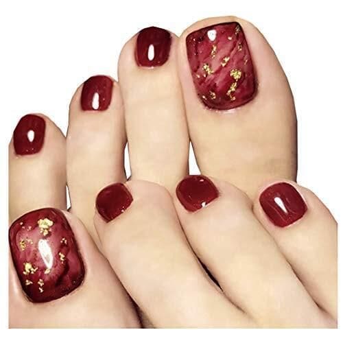 Diseño de uñas para pies rojas otoño invierno