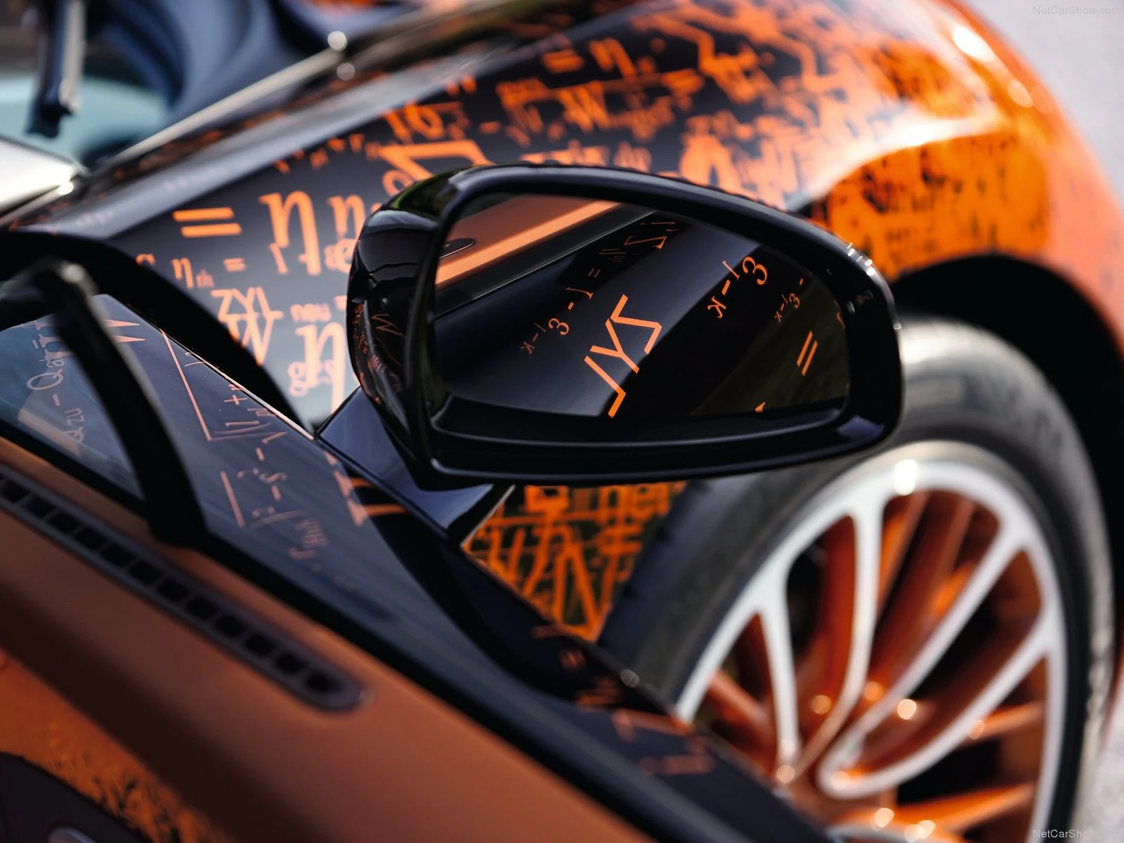 Hình ảnh siêu xe Bugatti Veyron Grand Sport Bernar Venet 2012 & nội ngoại thất