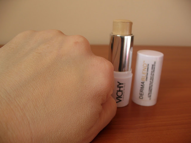 Vichy-Dermablend-Ultra-Corrective-Cream-Stick-review-photos-04