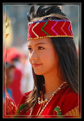 [Image: GADIS-DAYAK-4.jpg]