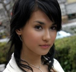 Maria Ozawa - Being one of the popular porn star in Indonesia today