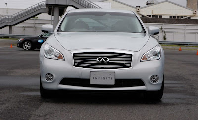 infiniti 2012 m front