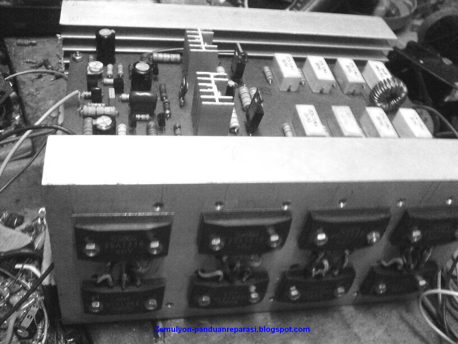 PENCINTA POWER AMPLIFIER power amplifier btl 5000watt