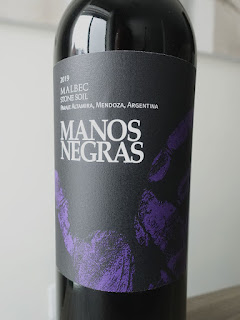 Manos Negras Stone Soil Malbec 2019 (89 pts)