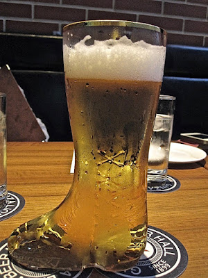 Ginza Lion Beer Hall, boot glass sapporo beer