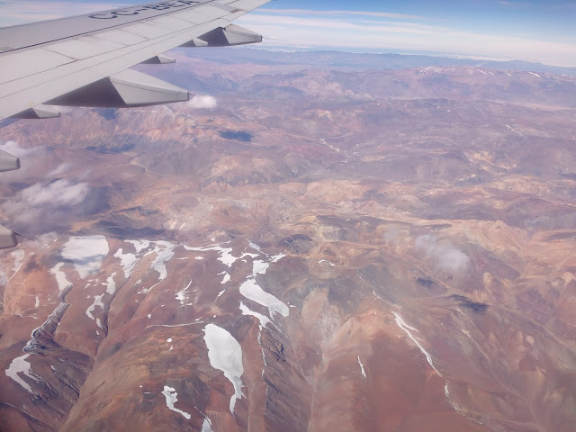 Los Andes desde el aire, región de Atacama, Chile y Argentina