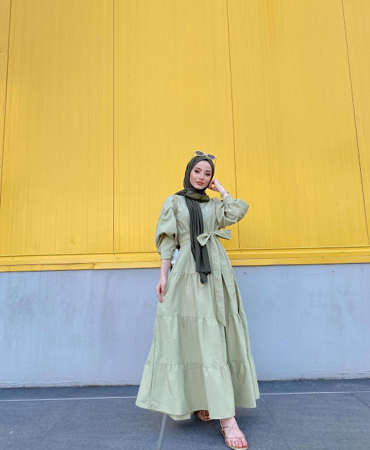 Referensi Outfit of The Day untuk Remaja Modern