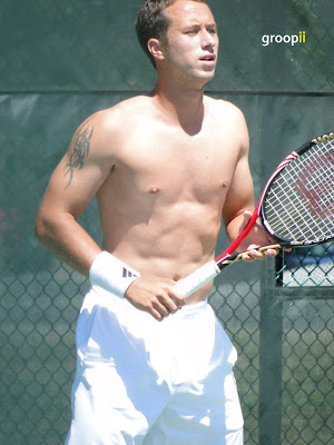 Philipp Kohlschreiber Shirtless at Cincinnati Open 2010